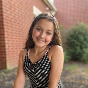 Meet your Posher, Lanie